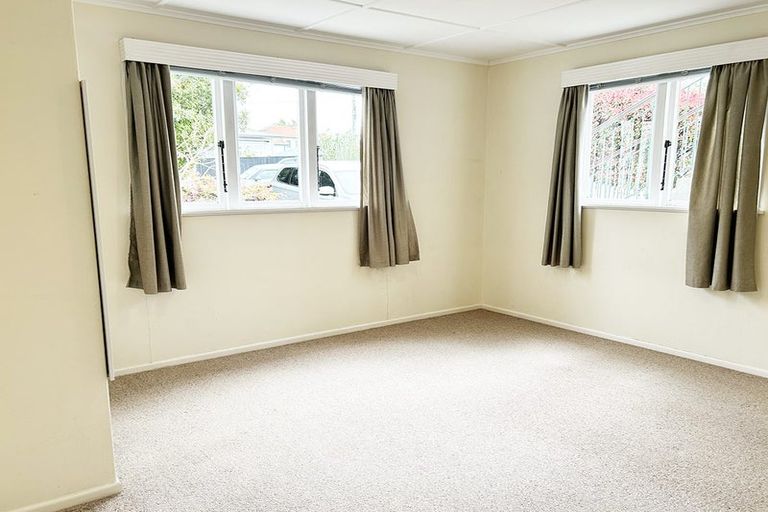 Photo of property in 3 Handley Avenue, Narrow Neck, Auckland, 0624