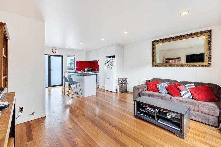 Photo of property in 2e Wilton Street, Grey Lynn, Auckland, 1021