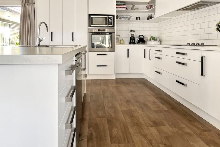 Photo of property in 15 Royal Coachman Drive, Nukuhau, Taupo, 3330