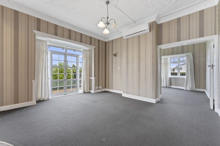 Photo of property in 2 Fagan Street, Sanson, 4817