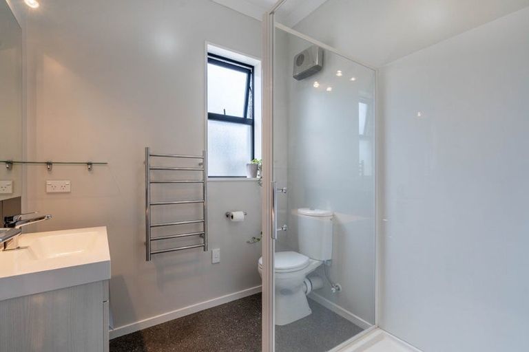 Photo of property in 775 Queens Drive, Waikiwi, Invercargill, 9810