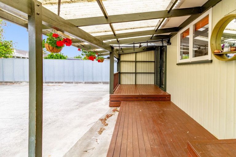 Photo of property in 77 York Avenue, Tamatea, Napier, 4112