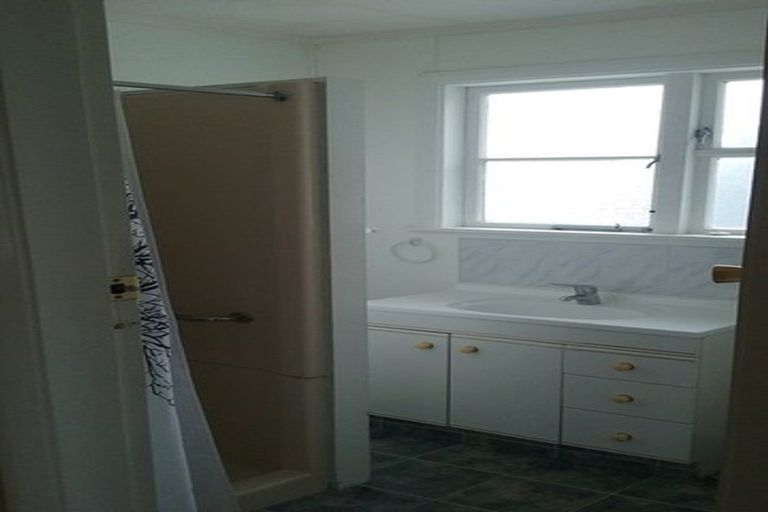 Photo of property in 26-27 Esk Street, Roslyn, Palmerston North, 4414