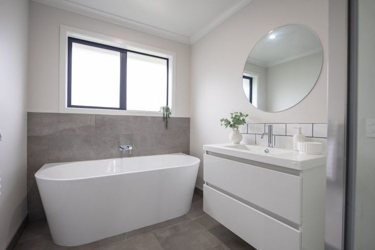 Photo of property in 9a Monckton Street, Feilding, 4702