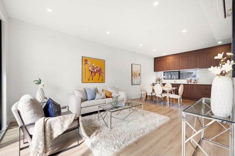 Photo of property in 8 Clementine Place, Bucklands Beach, Auckland, 2014