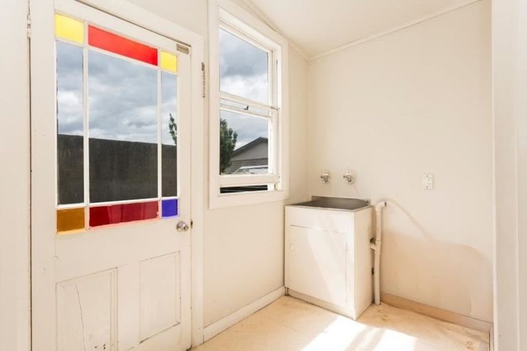 Photo of property in 61 Wesley Street, South Dunedin, Dunedin, 9012