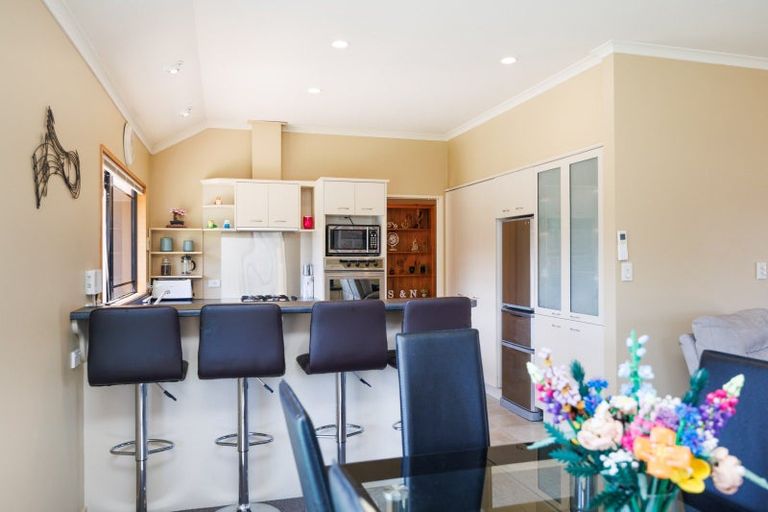 Photo of property in 24 Ursula Drive, Feilding, 4702