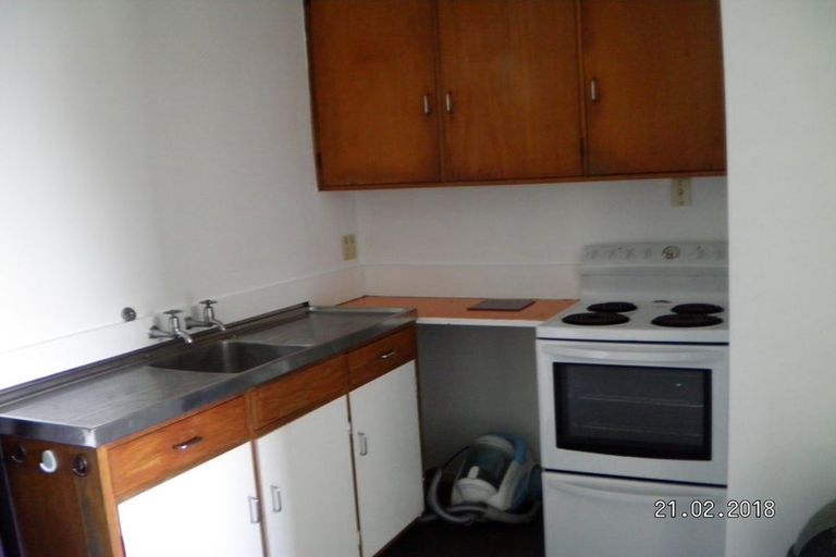 Photo of property in 2/82 Barnard Street, Wadestown, Wellington, 6012