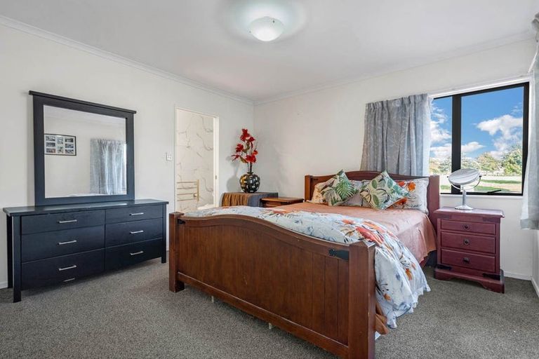 Photo of property in 4 Farmdale Court, Flat Bush, Auckland, 2019