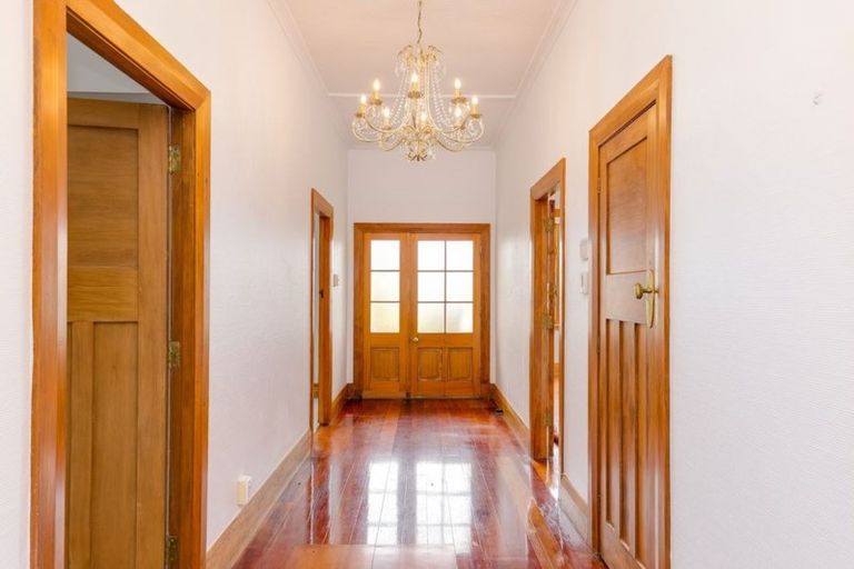 Photo of property in 131 Messines Road, Karori, Wellington, 6012