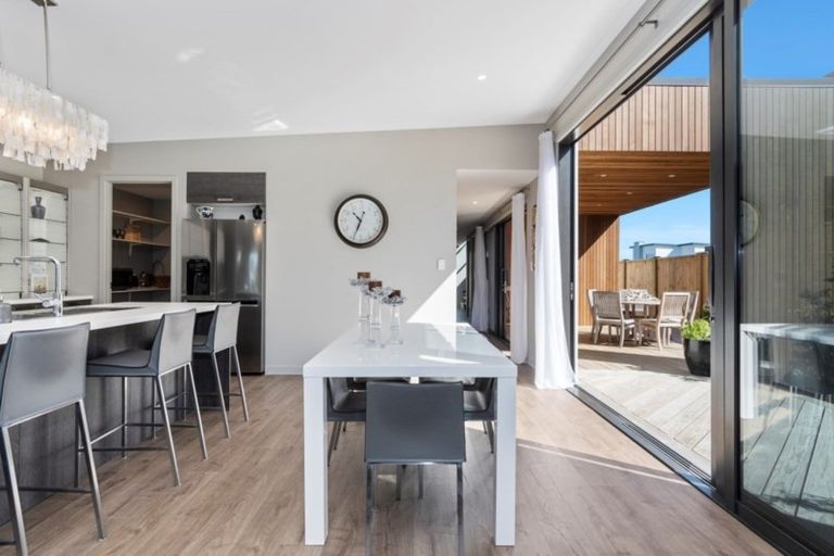 Photo of property in 12 Tuangi Way, Papamoa Beach, Papamoa, 3118
