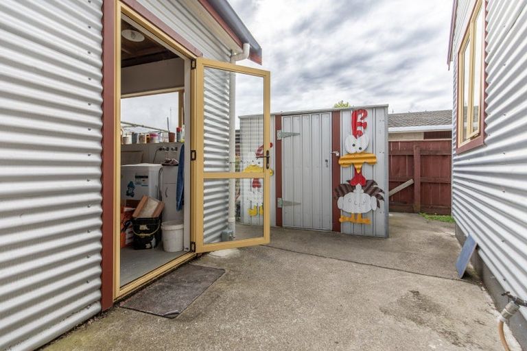 Photo of property in 13 Francis Drake Street, Waipukurau, 4200