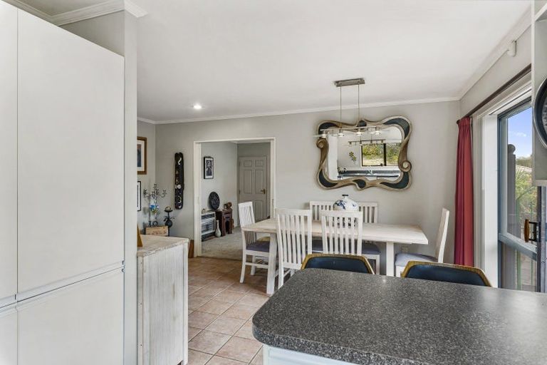 Photo of property in 28 Cedar Drive, Paraparaumu Beach, Paraparaumu, 5032