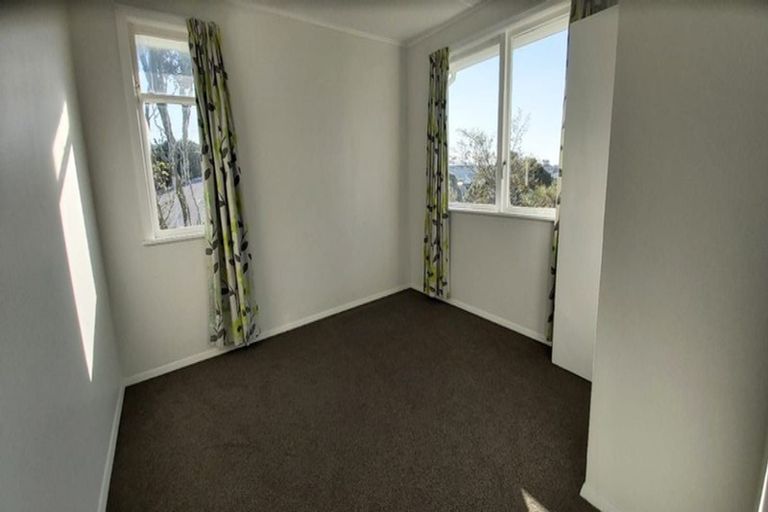 Photo of property in 53 Leicester Street, Cannons Creek, Porirua, 5024
