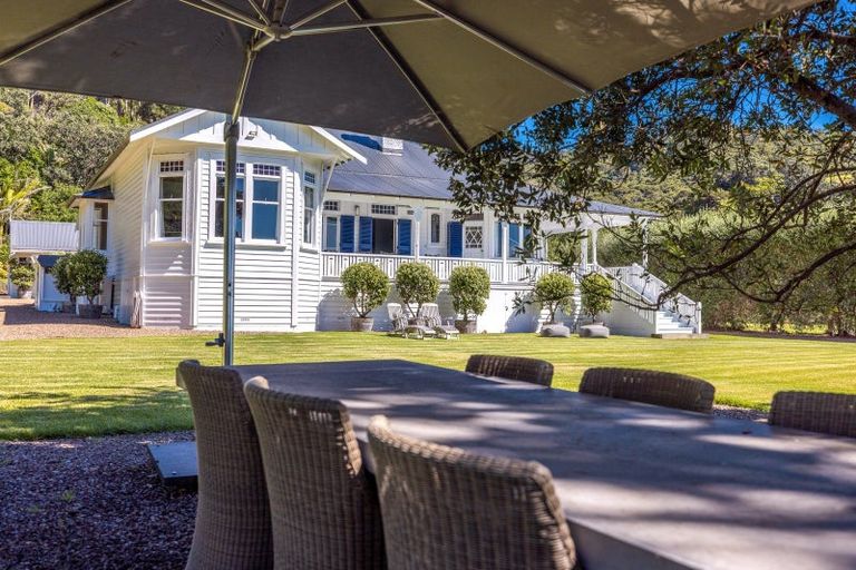 Photo of property in 136 Cowes Bay Road, Waiheke Island, 1971