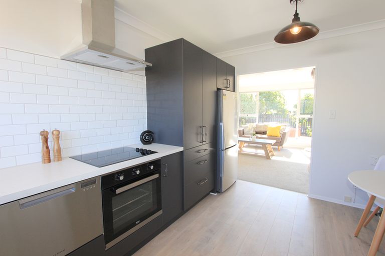 Photo of property in 147 Weld Street, Redwoodtown, Blenheim, 7201