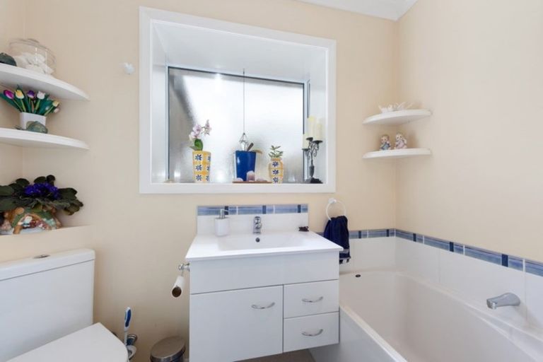 Photo of property in 26 Miro Street, Trentham, Upper Hutt, 5018