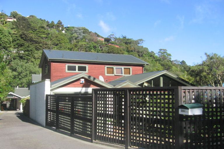 Photo of property in 2/32 Kotari Road, Days Bay, Lower Hutt, 5013