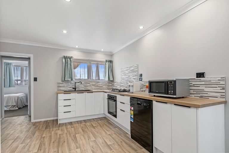 Photo of property in 5 Tarapunga Place, Tokoroa, 3420