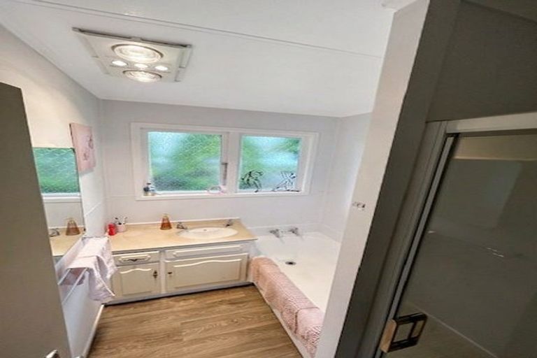 Photo of property in 1a Marlborough Street, Feilding, 4702