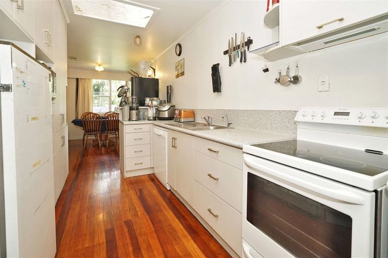 Photo of property in 8 Linthorpe Place, Hillcrest, Hamilton, 3216