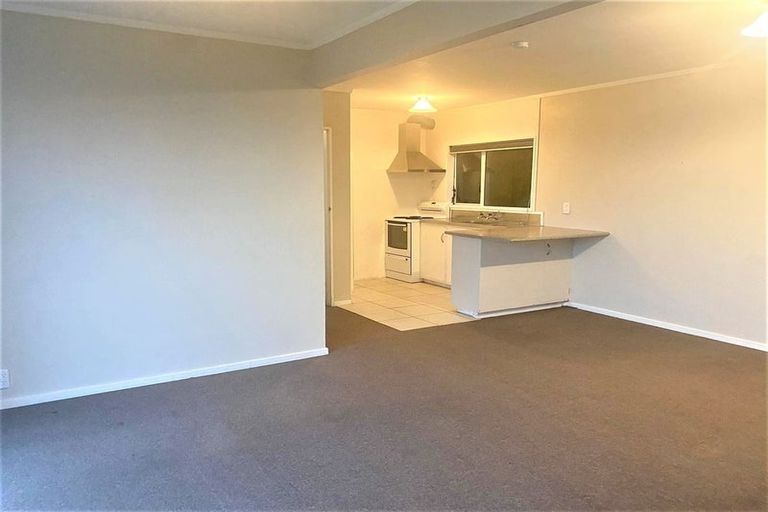 Photo of property in 1/3 Jerome Way, Crofton Downs, Wellington, 6035