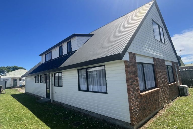 Photo of property in 21 Worcester Street, West End, Palmerston North, 4410