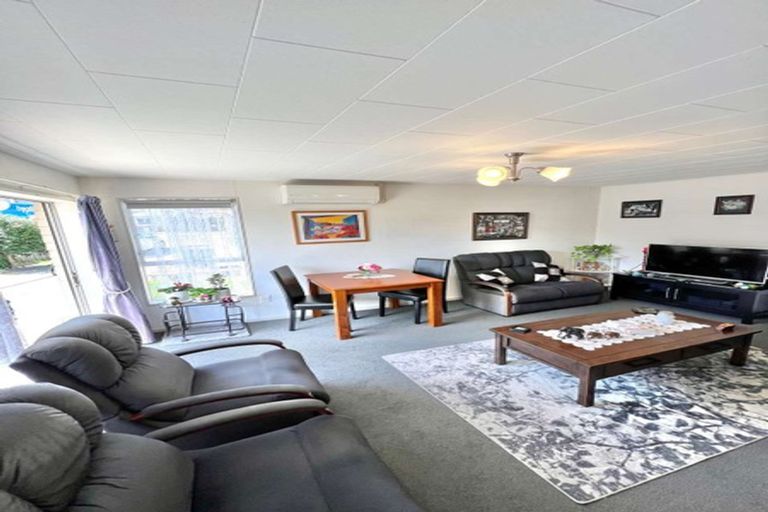 Photo of property in 18c Gordon Road, Mosgiel, 9024