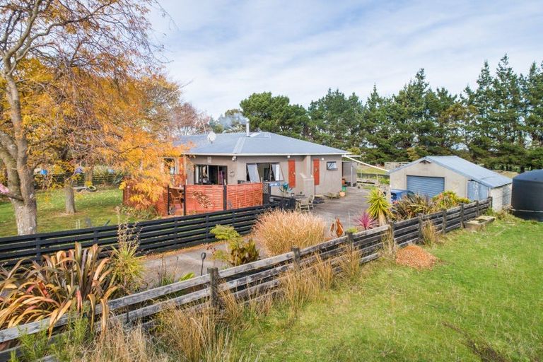 Photo of property in 1867 Makino Road, Halcombe, Feilding, 4779