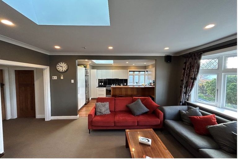 Photo of property in 9 Mckenzie Terrace, Te Aro, Wellington, 6011