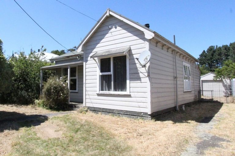 Photo of property in 19 Bridge Street, Eketahuna, 4900