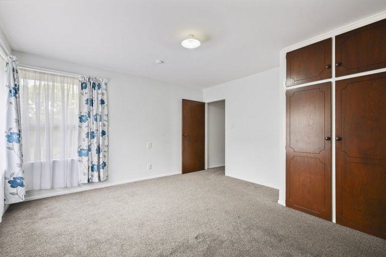 Photo of property in 2/181 Wairakei Road, Bryndwr, Christchurch, 8053