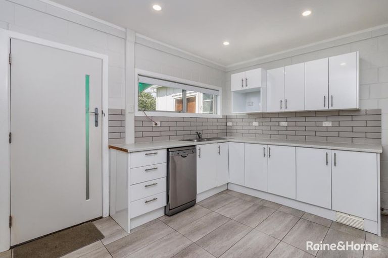 Photo of property in 18 Franklin Street, Opua, 0200