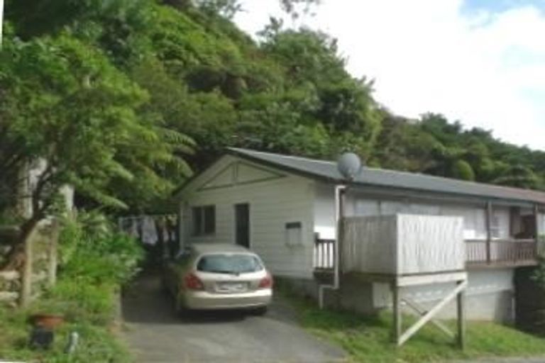 Photo of property in 4a Sarah Way, Crofton Downs, Wellington, 6035