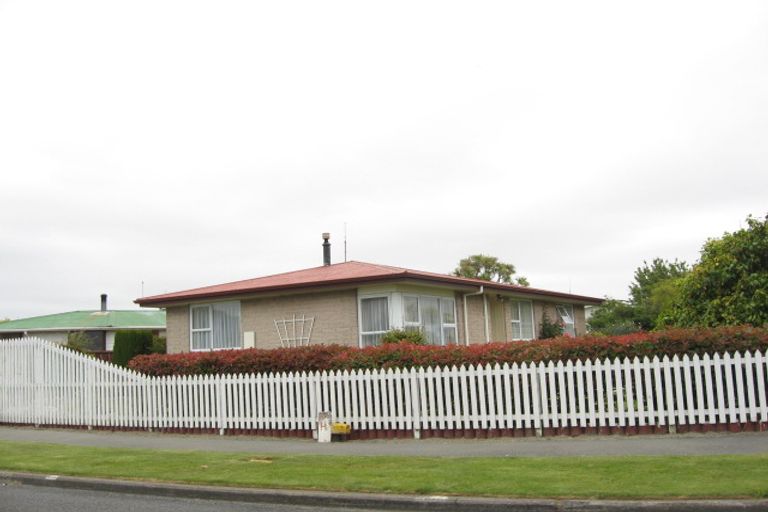Photo of property in 35 Orrick Crescent, Avondale, Christchurch, 8061