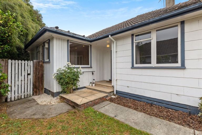 Photo of property in 10 Hillary Crescent, Upper Riccarton, Christchurch, 8041