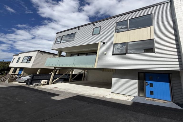 Photo of property in 2/26 Long Bay Drive, Torbay, Auckland, 0630