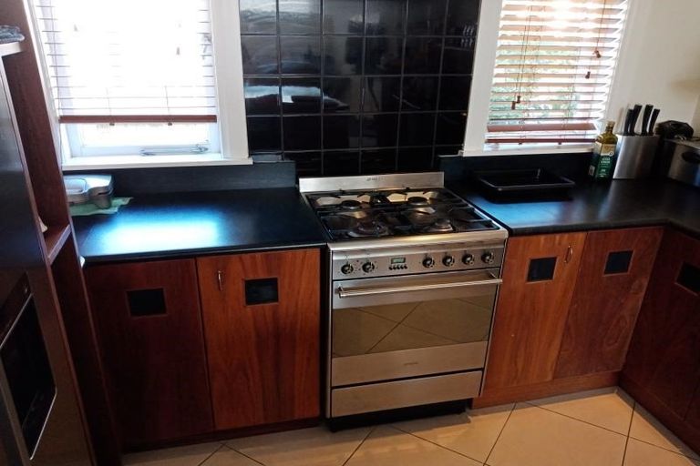 Photo of property in 30 Nelson Street, Petone, Lower Hutt, 5012