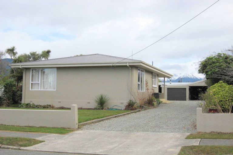 Photo of property in 31 Moana Crescent, Te Anau, 9600
