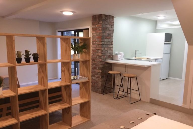 Photo of property in 39a Mantell Street, Seatoun, Wellington, 6022