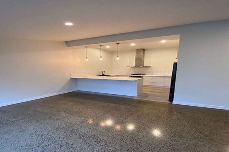 Photo of property in 77 Nottingham Street, Karori, Wellington, 6012