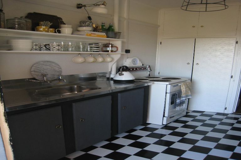 Photo of property in 192 Otipua Road, West End, Timaru, 7910