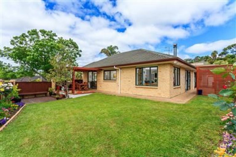 Photo of property in 45 Caversham Drive, Torbay, Auckland, 0630