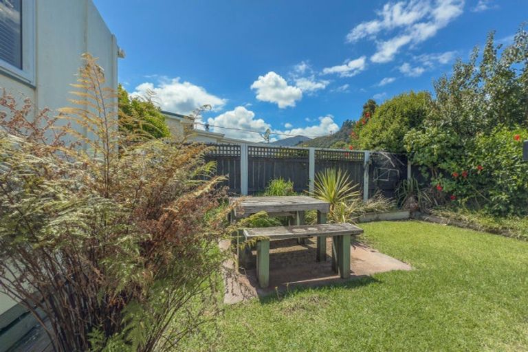 Photo of property in 17 Waiomu Valley Road, Waiomu, Thames, 3575