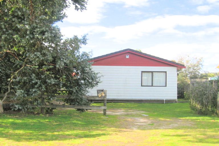 Photo of property in 222 Sylvia Road, Whangamata, 3620
