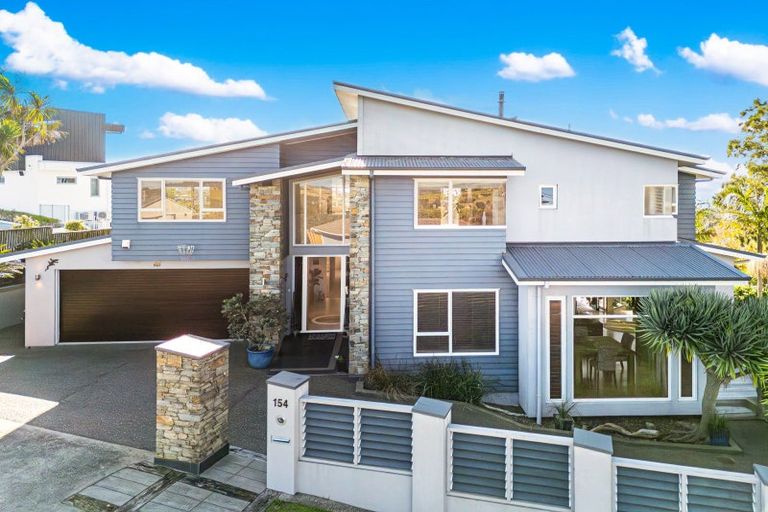 Photo of property in 154 Sandspit Road, Shelly Park, Auckland, 2014