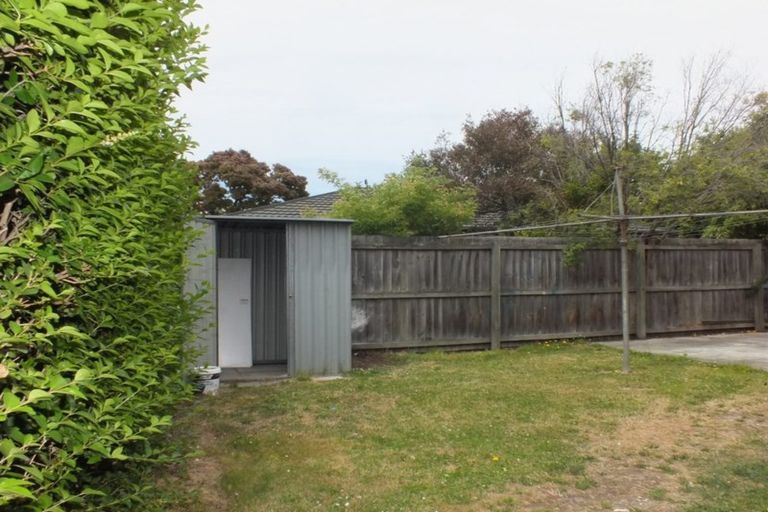 Photo of property in 5 Tonga Place, Riccarton, Christchurch, 8041