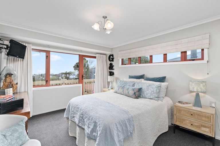 Photo of property in 25 Rogan Street, New Plymouth, 4310