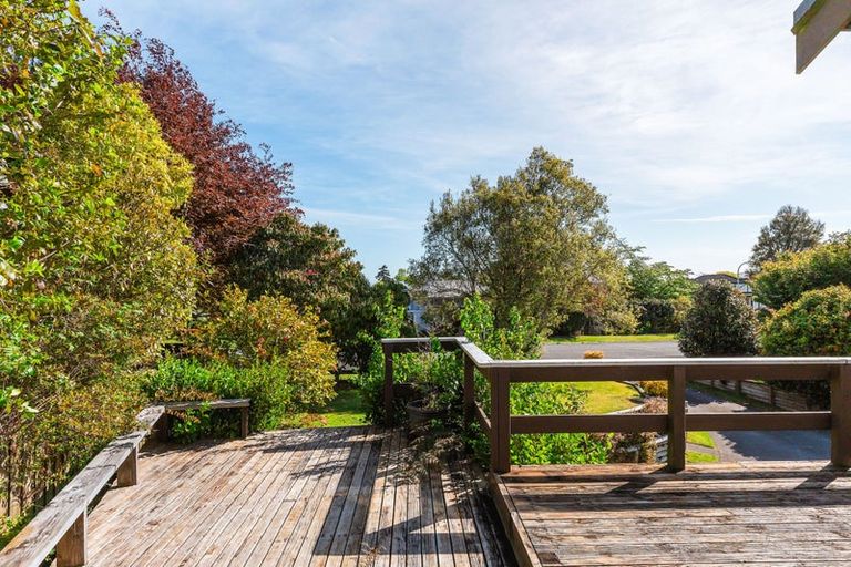 Photo of property in 64 Shepherd Road, Waipahihi, Taupo, 3330