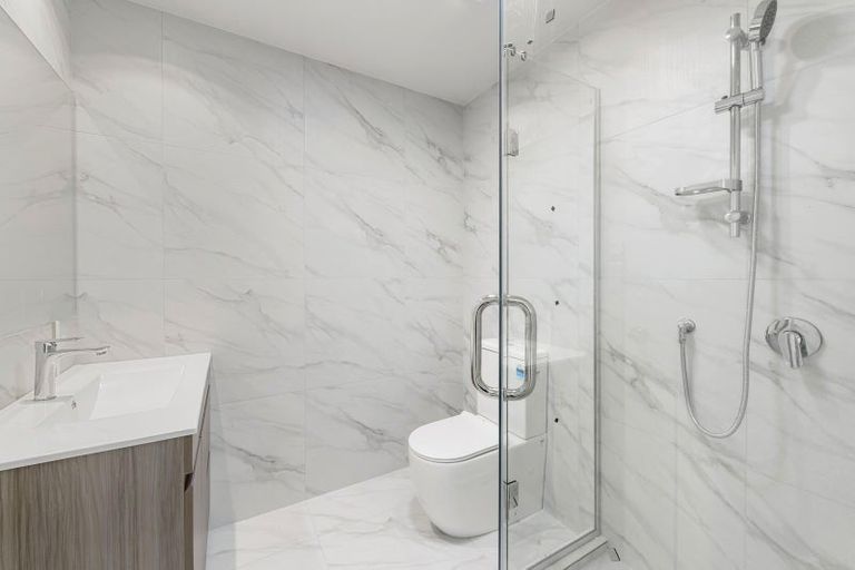 Photo of property in 128d Princes Street West, Pukekohe, 2120